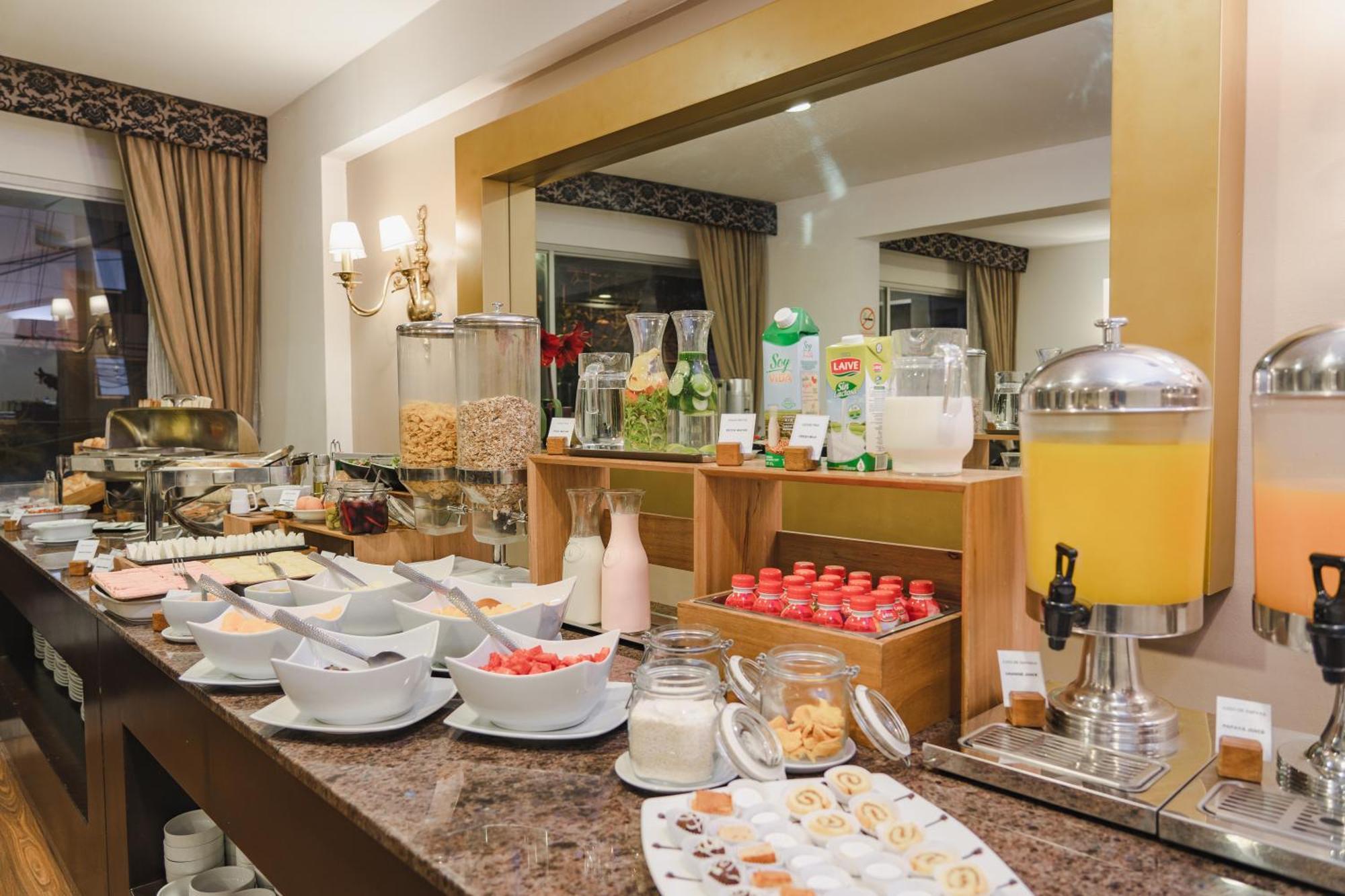 Hotel Jose Antonio Lima
