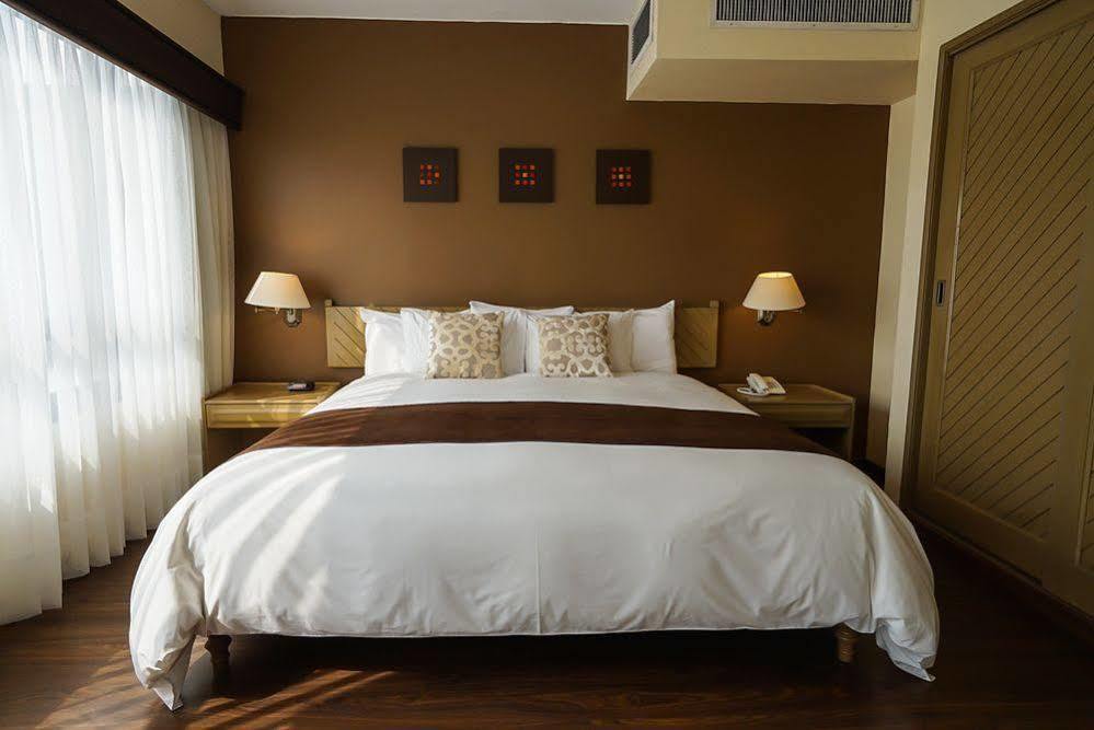 Hotel Jose Antonio Lima